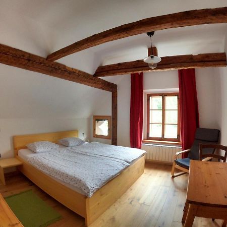 Juvanova Hous - Rooms Luče Exteriör bild