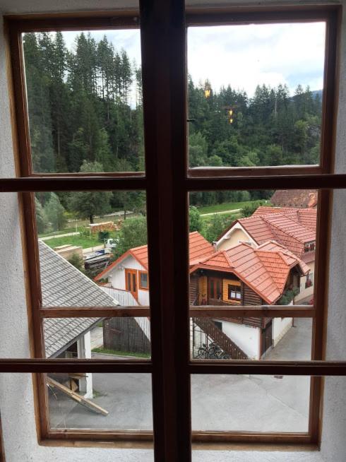 Juvanova Hous - Rooms Luče Exteriör bild